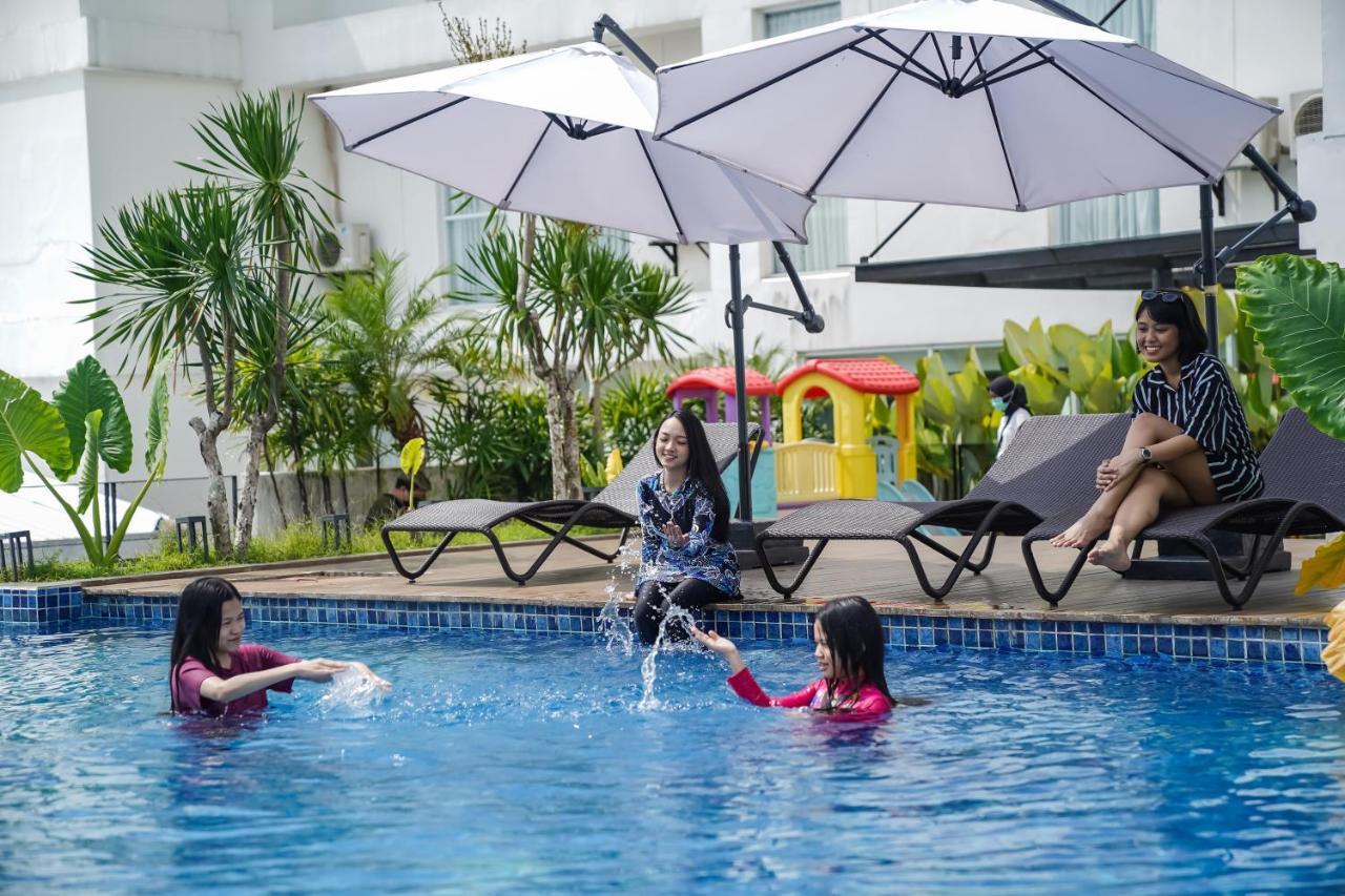 Luminor Hotel Purwokerto By Wh 外观 照片