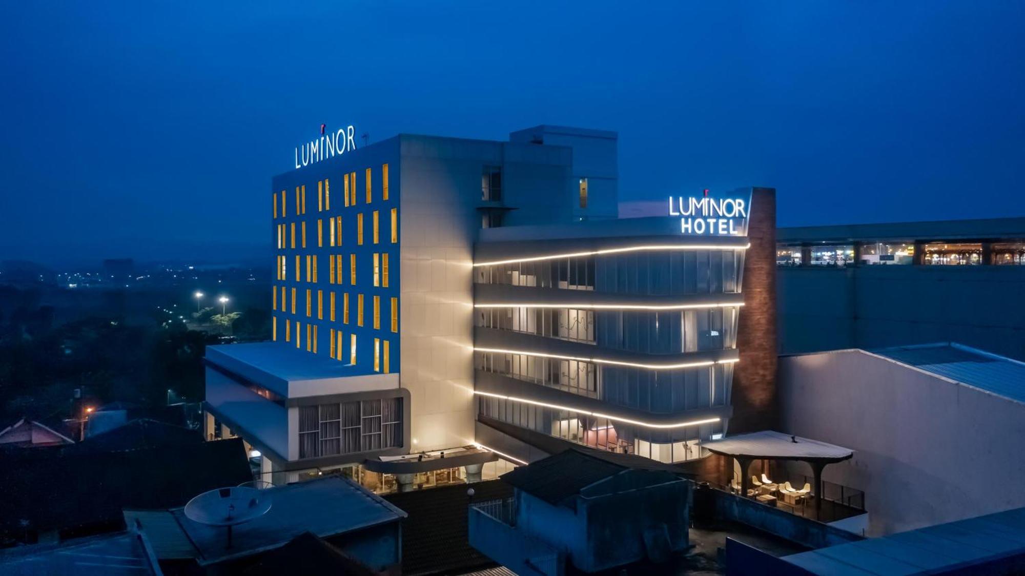 Luminor Hotel Purwokerto By Wh 外观 照片