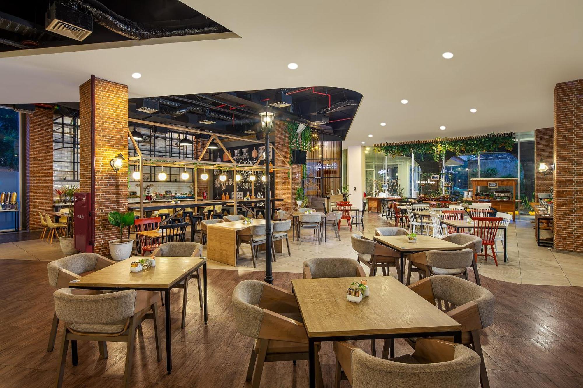 Luminor Hotel Purwokerto By Wh 外观 照片