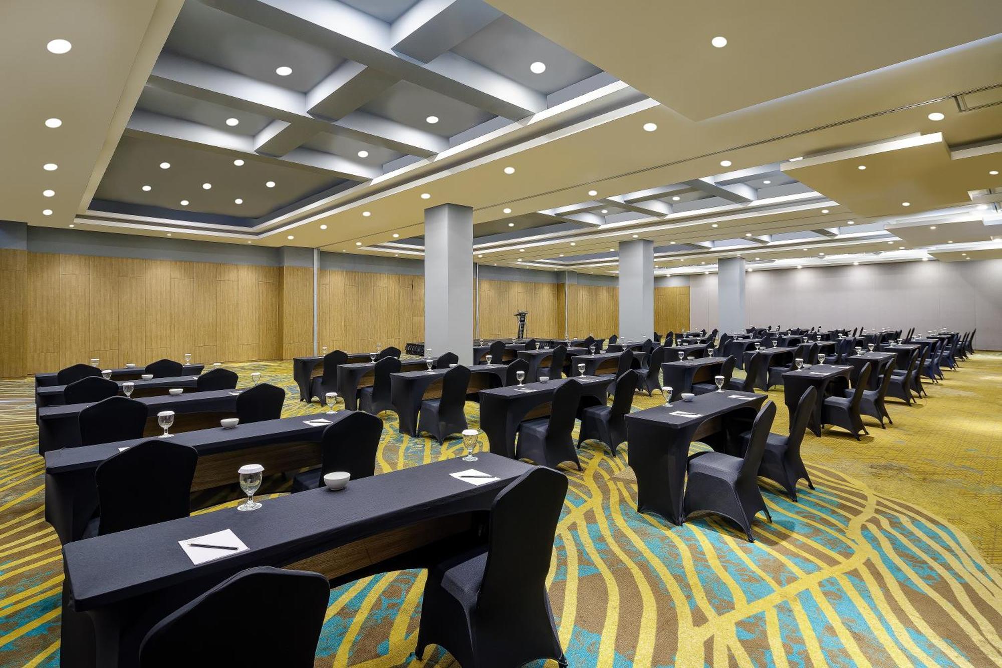 Luminor Hotel Purwokerto By Wh 外观 照片