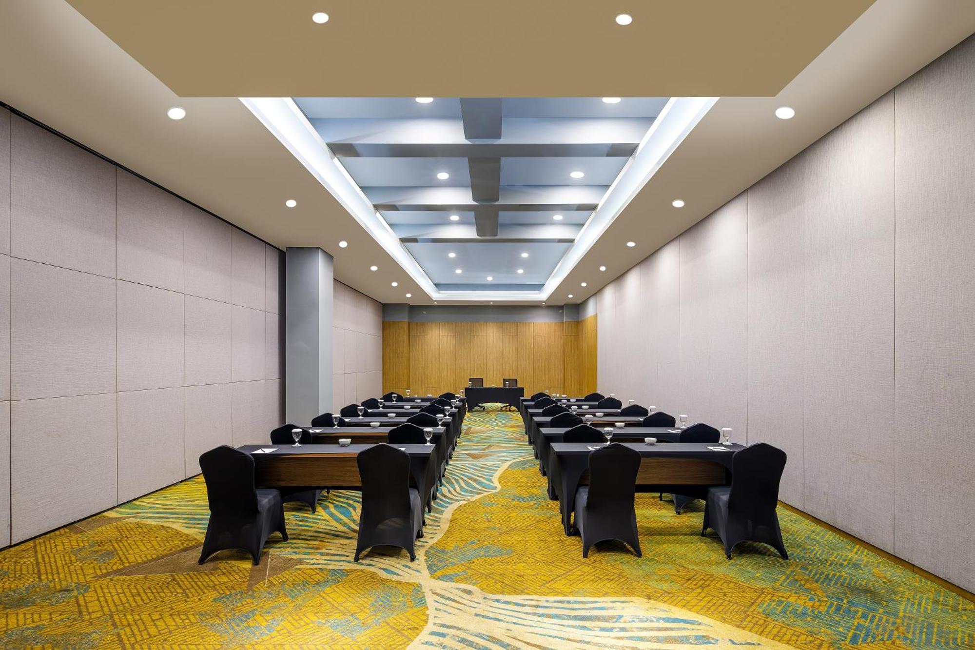 Luminor Hotel Purwokerto By Wh 外观 照片