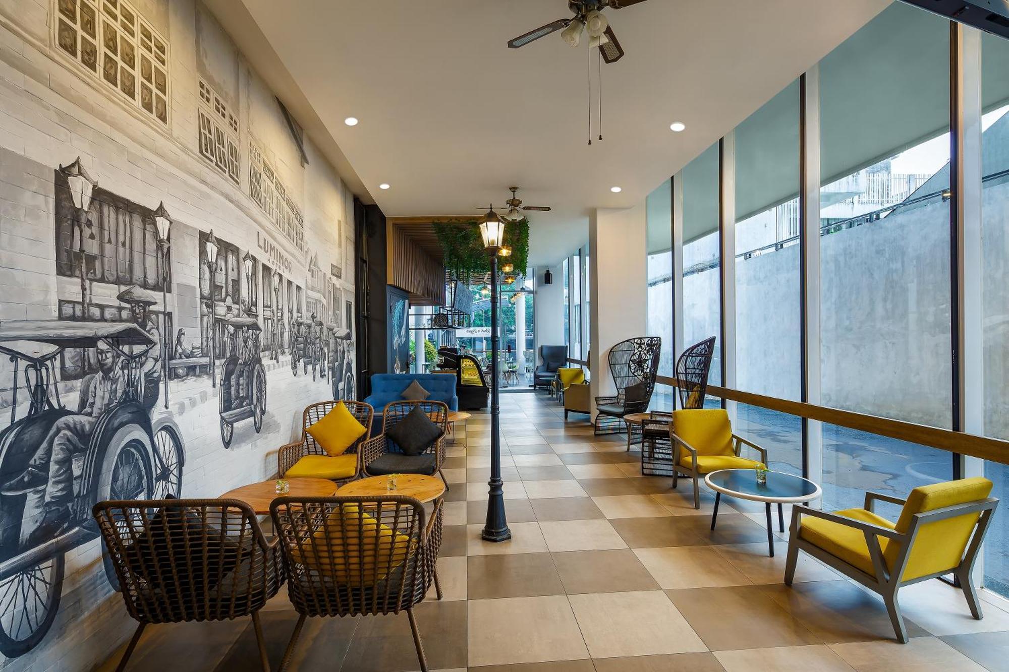 Luminor Hotel Purwokerto By Wh 外观 照片
